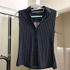 Moving sale - Tommy Hilfiger navy striped blouse